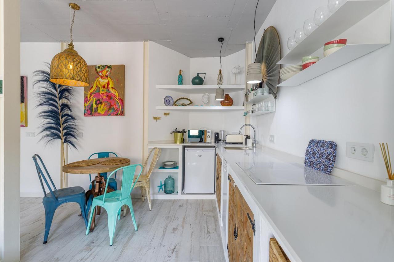 Petite Maison Lili By Caleta Homes Малага Екстериор снимка